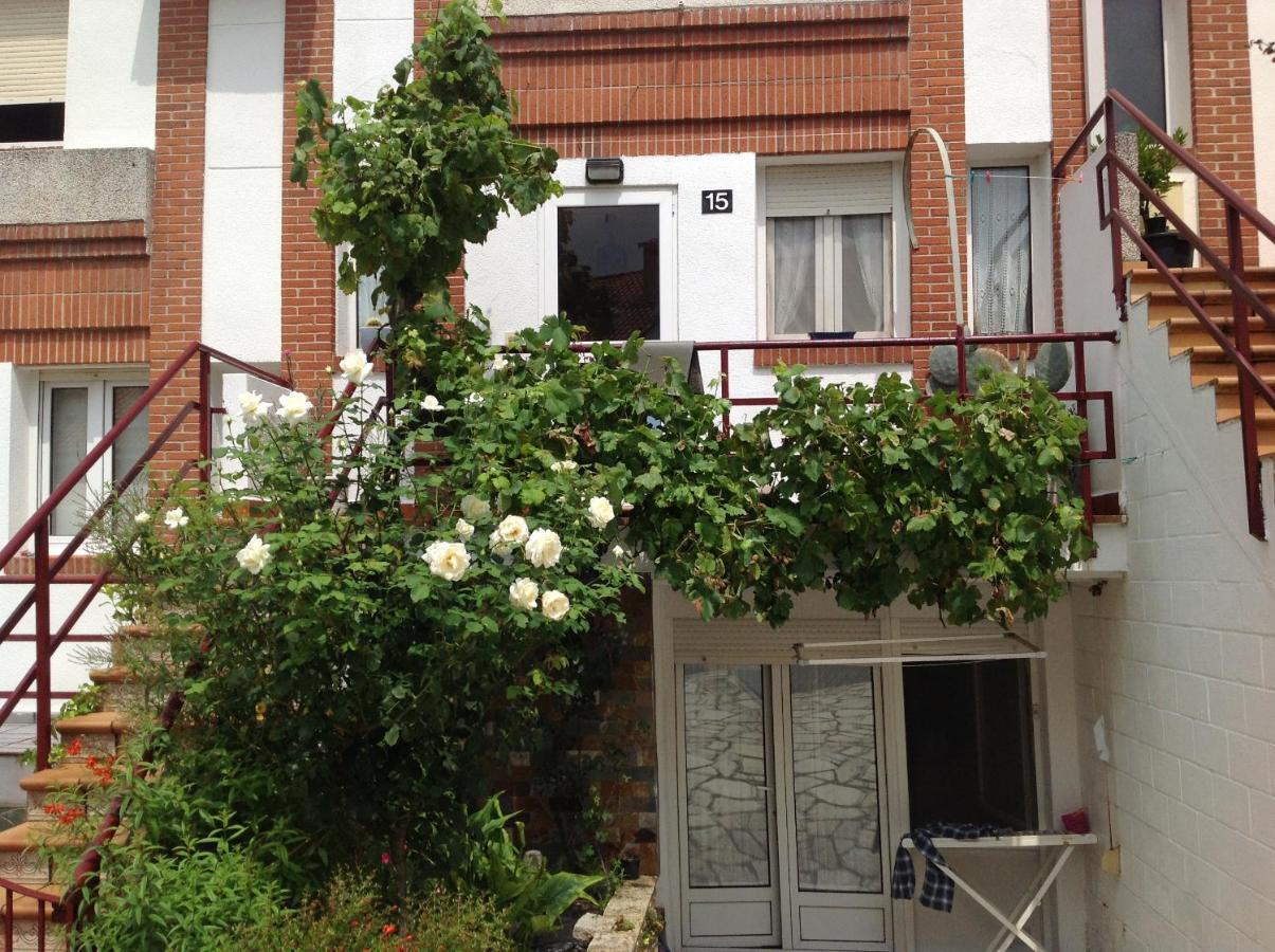 Apartamento Duplex Con Vistas Al Mar Los Girasoles Mogro Exterior foto